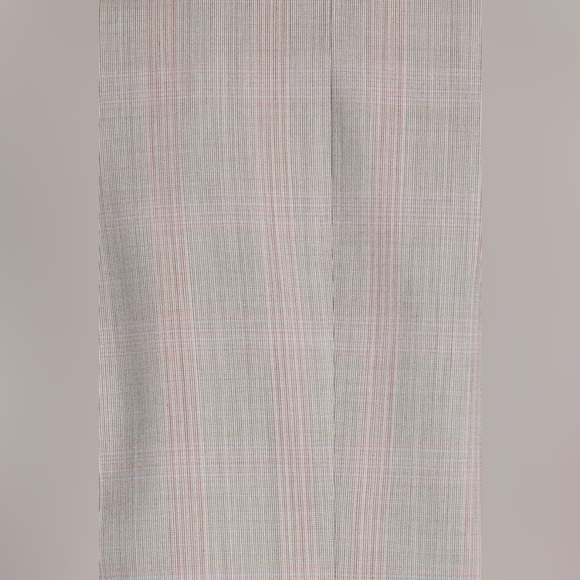 Hugo Boss "Janufal" Women's 100% Wool
One Button Blazer - Picture 9 of 10